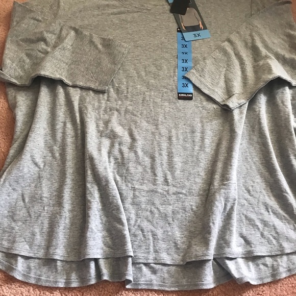 (2) brand new 100% cotton women’s top (no offer unless you bundle please) - Picture 8 of 12